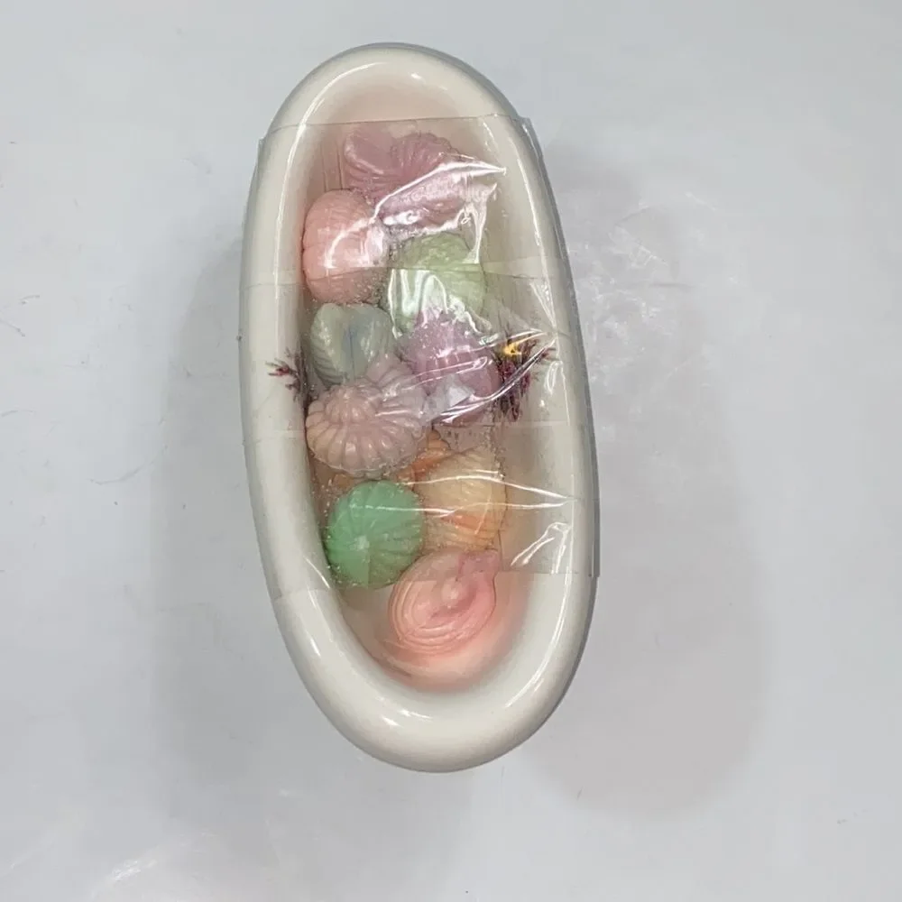 VTG, VB ATHENA CALIFORNIA MADE IN USA MINIATURE PORCELAIN CLAW FOOT TUB SOAP